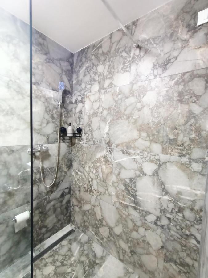 Casa Tiky Otel Temeşvar Dış mekan fotoğraf