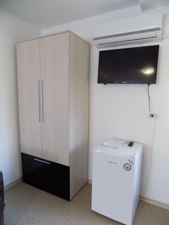 Casa Tiky Otel Temeşvar Dış mekan fotoğraf